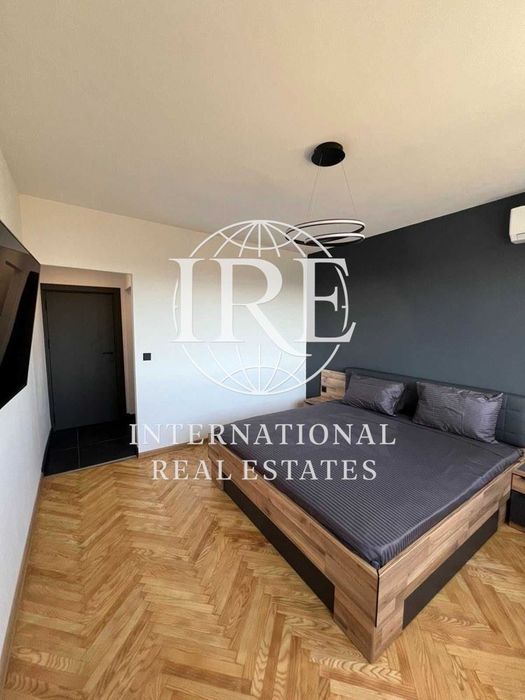 Продава се Тристаен апартамент в Варна, Левски - 90 кв.м за 2612 €/кв.м - Снимка #7