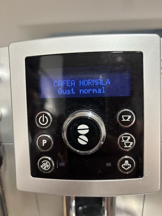 Espresor DeLonghi