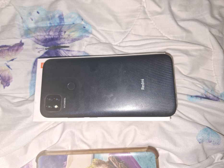 Редми 9с  идял с