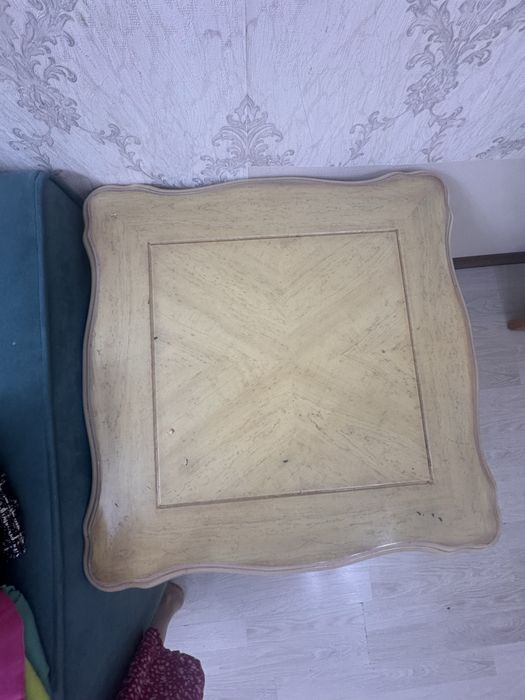 Продается шкаф в гостиную