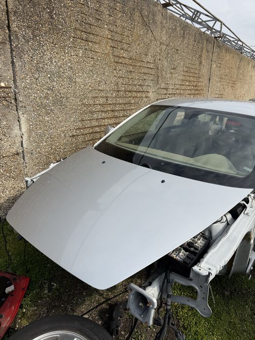 Преден капак Volvo V50 оригинален