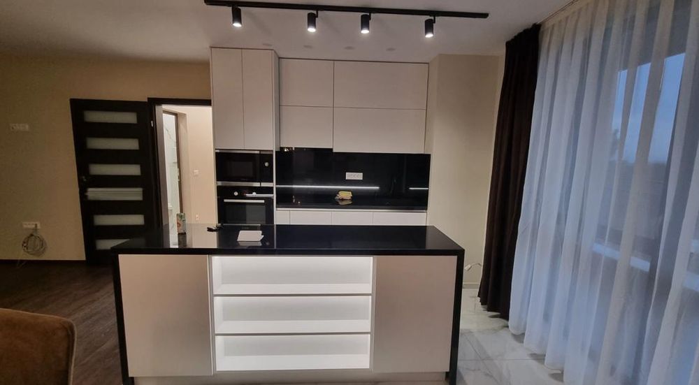 Дава се под наем Тристаен апартамент в София, Малинова долина - 120 кв.м за 1100 € - Снимка #2