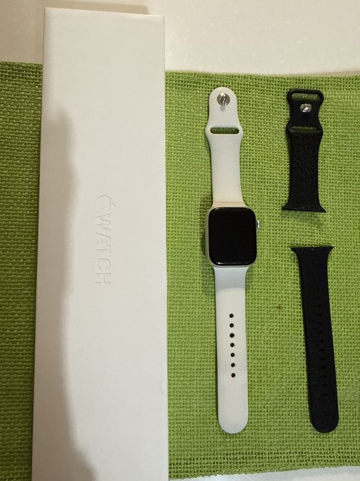 Apple Watch Series 6, 44 мм