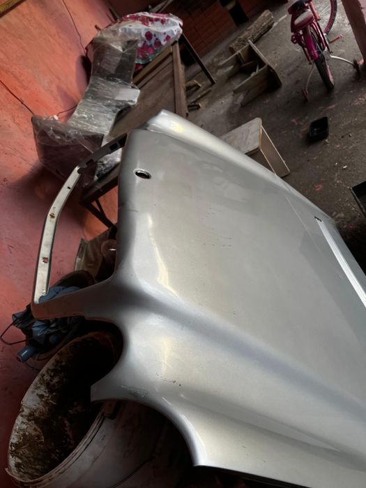 Капот Мерс W210 среднее состояние