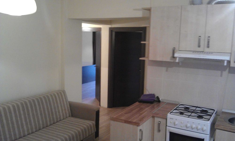 Dau in chirie ap. cu 2 dormitoare, 2 bai, in Floresti, str. Plopilor