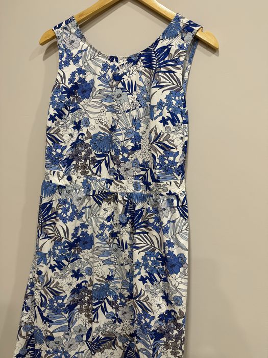 Продам платья лето