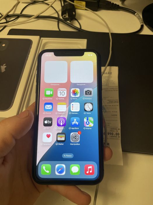 айфон11 64гб в хорошем состояний