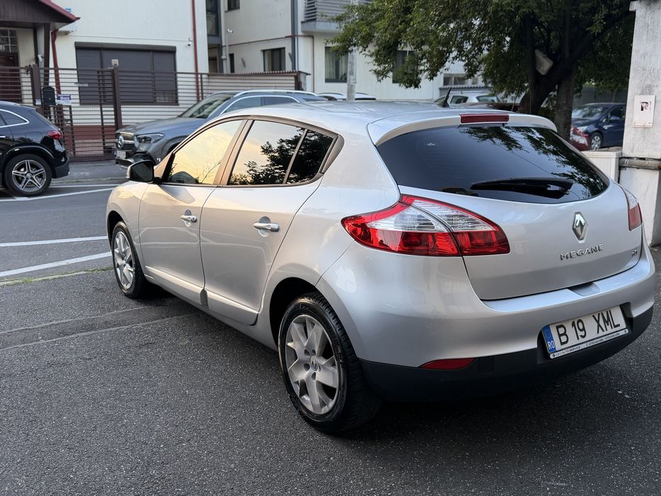 RENAULT Megane 2013 — imagine 3
