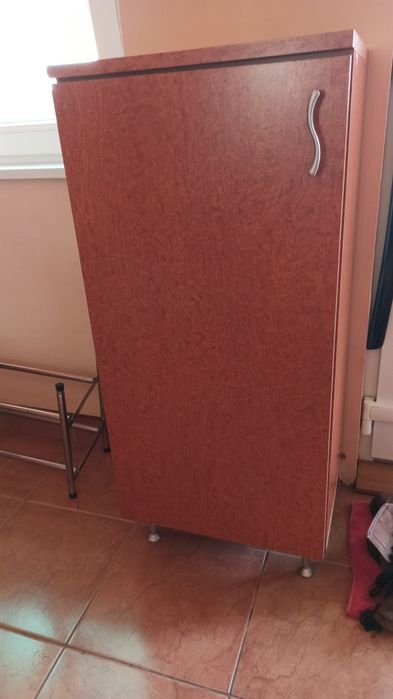 Mobilier antreu in stare bună