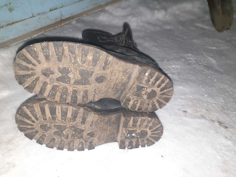 Продаются сапоги