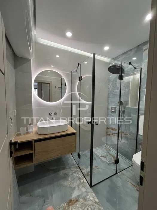 Тристаен апартамент Христо Смирненски