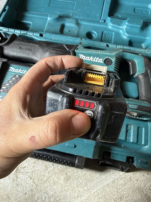 Makita DJR186 саблен трион