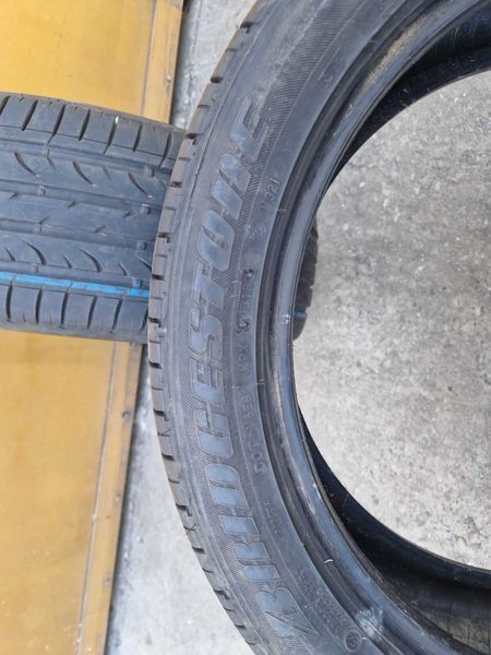 2 Bridgestone R19 235/45
летни гуми
DOT0318