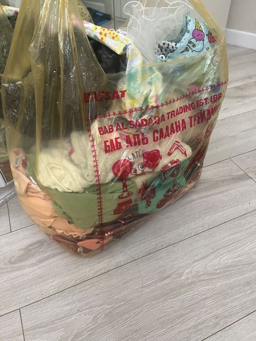 Отдам даром пакет детских вещей