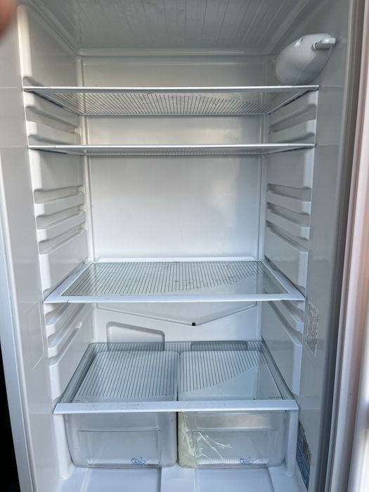 Холодильник INDESIT