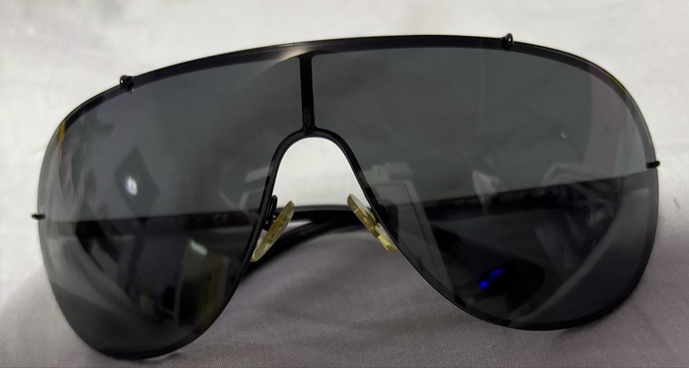 Слънчеви очила Vogue VO3807S черни +калъф