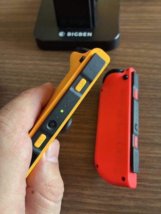 Nintendo Switch JoyCon + Докинг станция