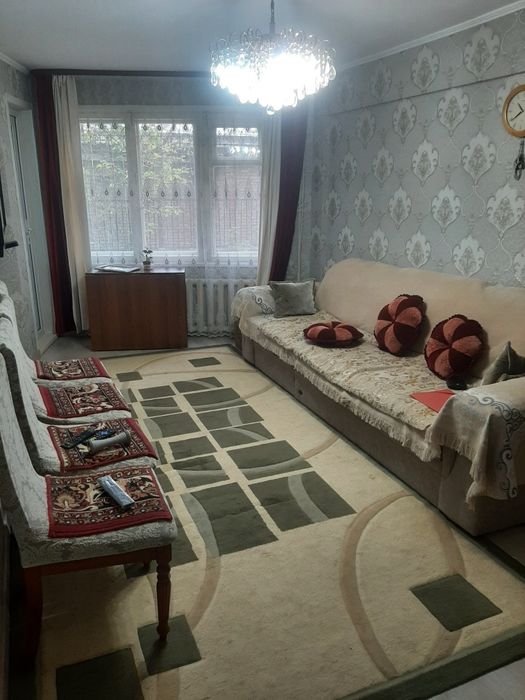 Продам 3х ул.Маяковского 12 (брежн.)!