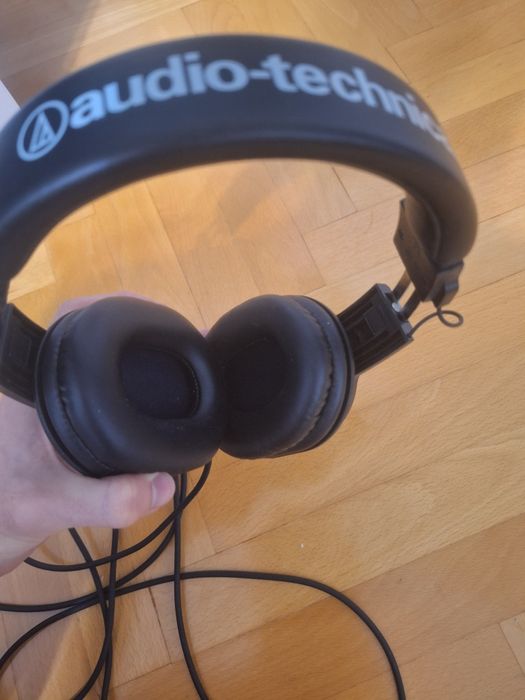 Audio Tehnica ATH-M20x casti audio profesionale
