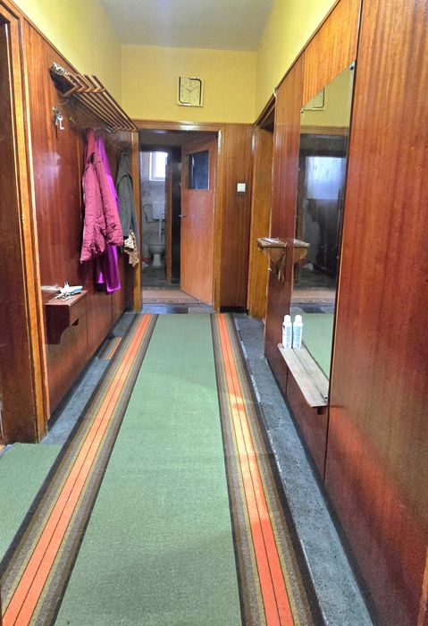 Продава се Многостаен апартамент в Търговище, Център - 130 кв.м за 442 €/кв.м - Снимка #4