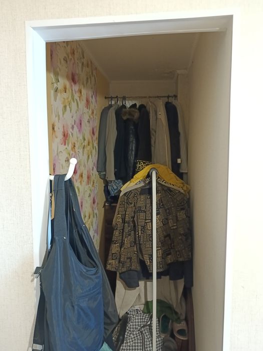 Продам 1 комн кварт., 9-17, 7 этаж.