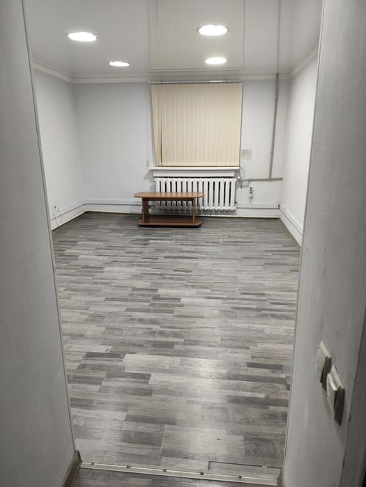 Сдается полуподвальное помещение под офис  или на другие цели бизнеса