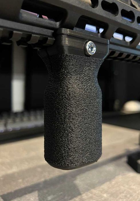 Airsoft grip за автомат