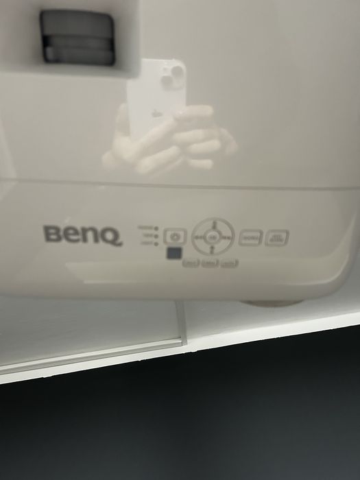 Videoproiector BenQ MW569 in stare ideala (ca nou)
