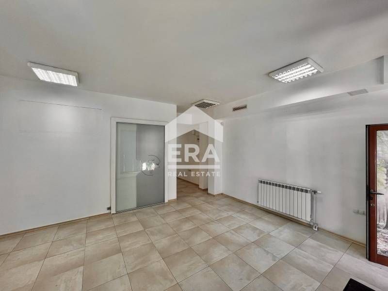 Дава се под наем Магазин в София, Манастирски ливади - 167 кв.м за 1196.97 € - Снимка #8