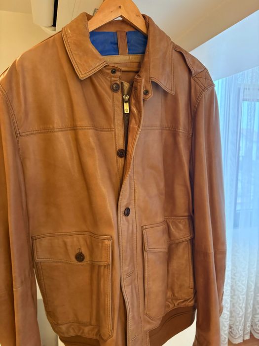 Geaca din piele Massimo Dutti marimea xl