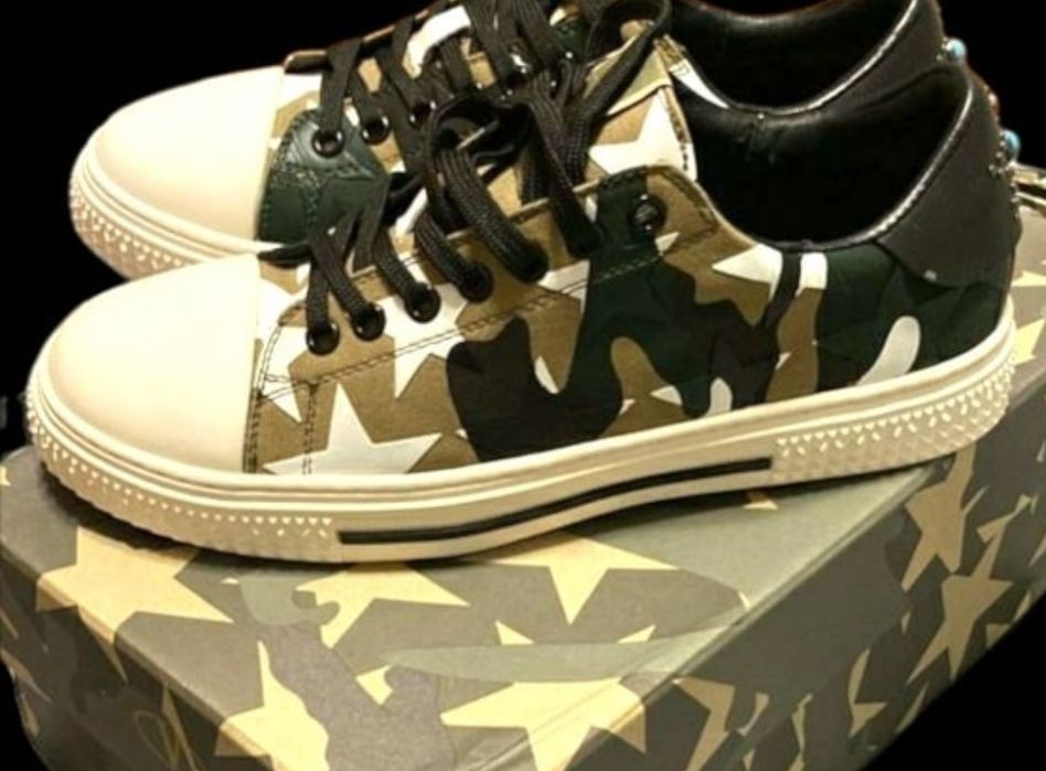 D&G  Valentino Sneakers