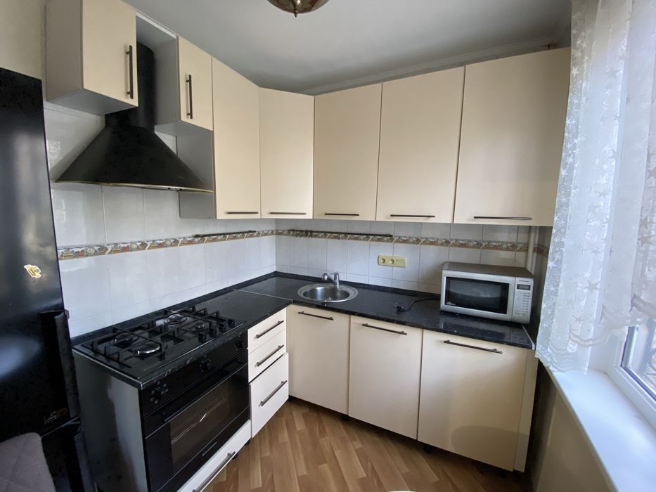 Продам встроенную кухню