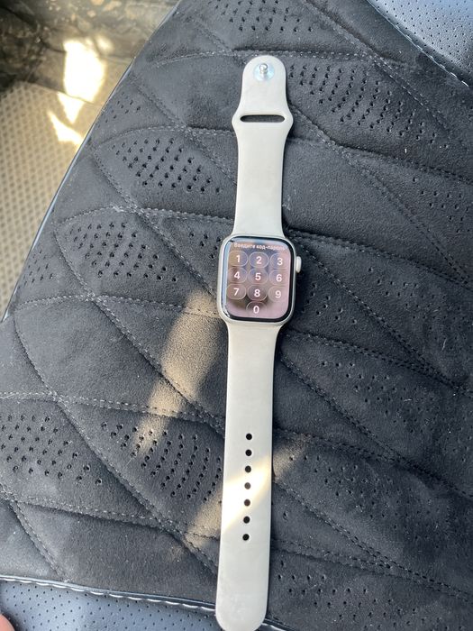Часы Apple Watch седьмая серия