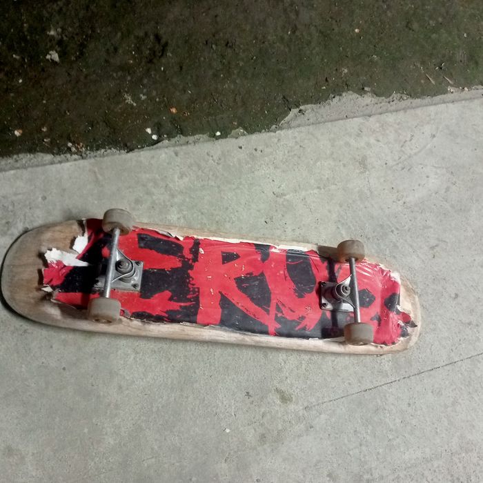 Скейт борт трюковой