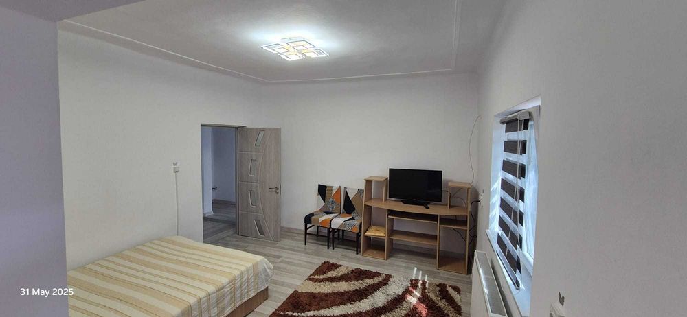 Coiciu, Crinului, 4 camere de închiriat, casă