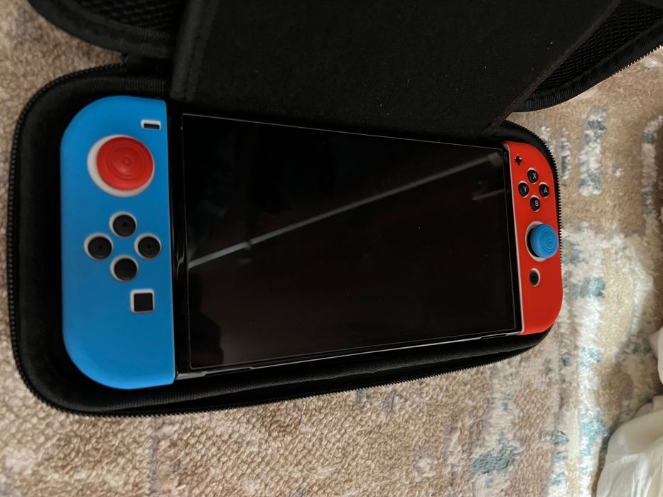 Продается Nintendo switch Oled