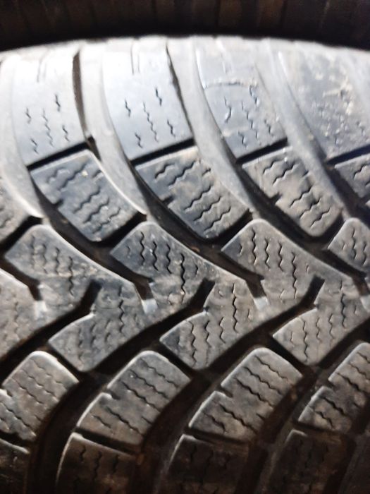 Продам шины 225/60/17