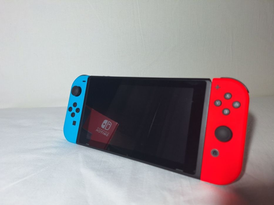 Приставка Nintendo Switch