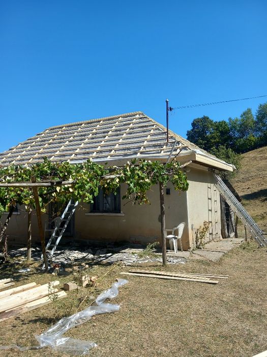 Montaj acoperis reparatii  dulgherie mansardari