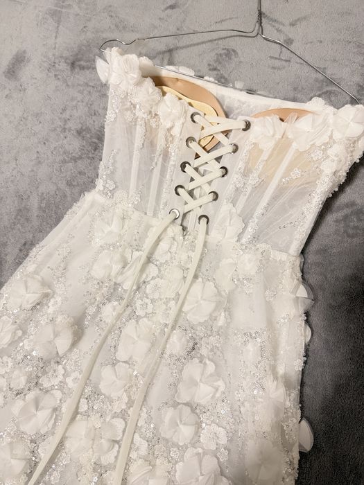 Rosie Etienne Bridal + подарък
