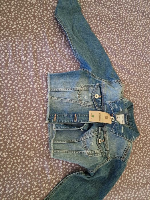 Чисто нови якенца