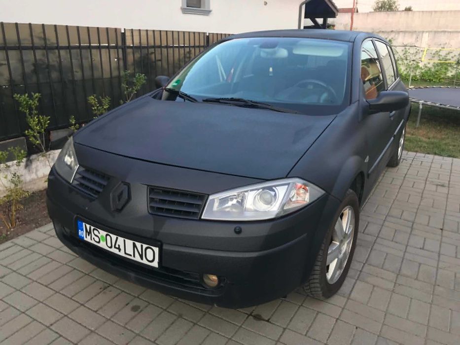 Renault Megane II 1.6 16V Benzină – 2004 – 220.000 km – 1850 €