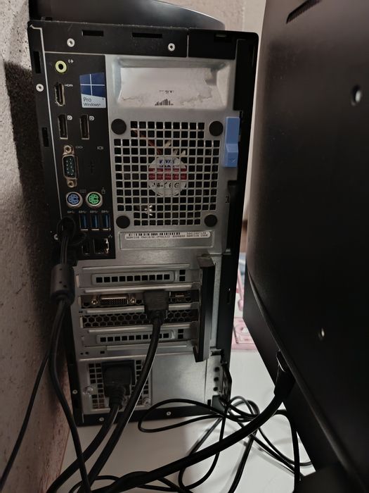 Dell OptiPlex 5040 | i7-6700 | RTX 3050 (6GB) | 16GB RAM | SSD+HDD