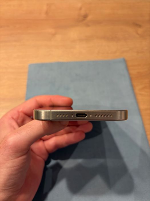 iPhone 15 Pro Max 256GB Natural Titanium