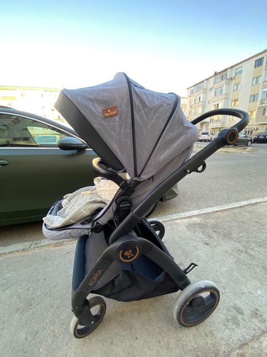 Коляска прогулочная