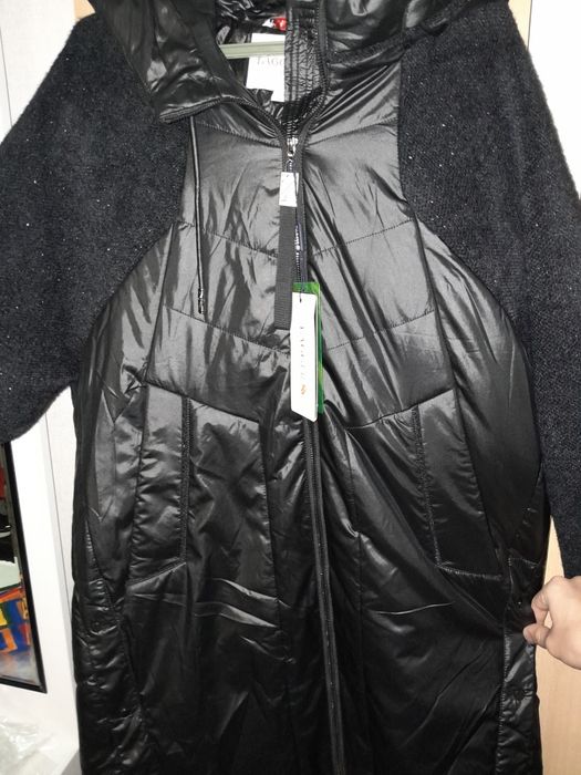 Продам новую куртку