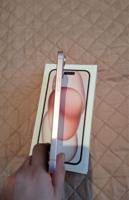 Iphone 15 plus розов