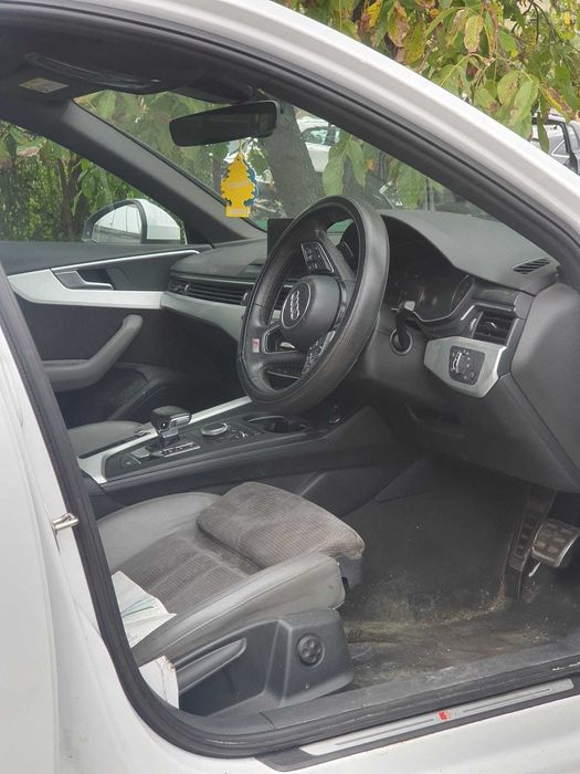 Dezmembrez Audi A4 B9 S Line 2.0 TDI S-A 2017