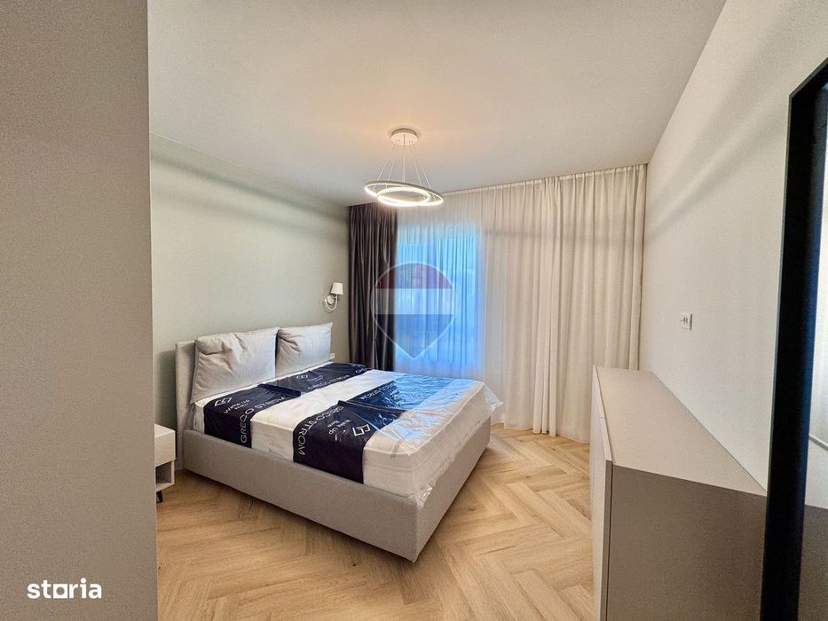 Apartament 3 camere de închiriat Pipera