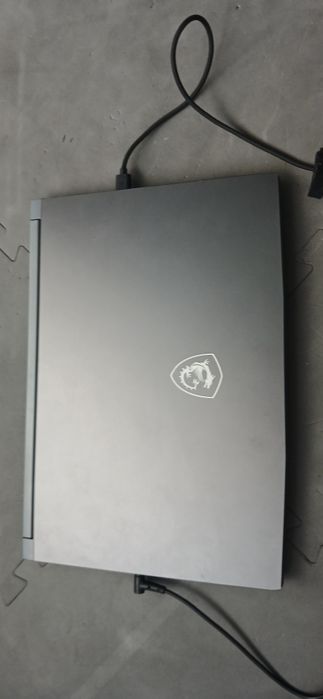 Ноутбук MSI Thin A15